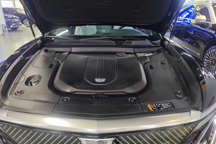 Used Cadillac LYRIQ 2024 Rear-Drive Standard Range Luxury Edition Engine Bay