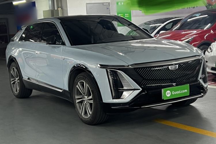Used Cadillac LYRIQ 2024 Rear-Drive Standard Range Luxury Edition Exterior 4