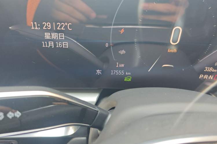 Used Cadillac LYRIQ 2024 Rear-Drive Standard Range Luxury Edition Odometer Close Up