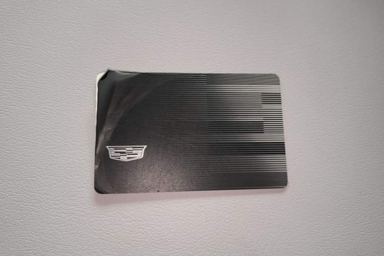 Used Cadillac LYRIQ 2024 Rear-Drive Standard Range Luxury Edition Vehicle Key