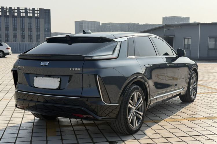Used Cadillac LYRIQ 2024 Rear-Drive Standard Range Luxury Edition Exterior 5