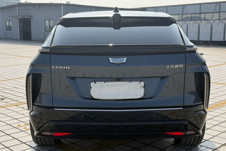 Used Cadillac LYRIQ 2024 Rear-Drive Standard Range Luxury Edition Exterior 7
