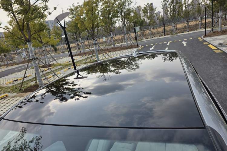 Used Cadillac LYRIQ 2024 Rear-Drive Standard Range Luxury Edition SUPER CRUISE Roof