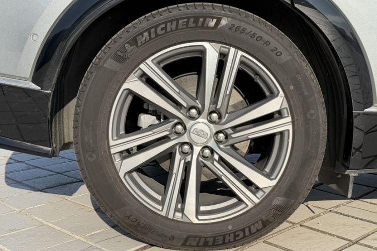 Used Cadillac LYRIQ 2024 Rear-Drive Standard Range Luxury Edition Exterior 12