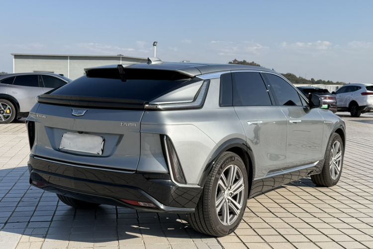 Used Cadillac LYRIQ 2024 Rear-Drive Standard Range Luxury Edition Exterior 4