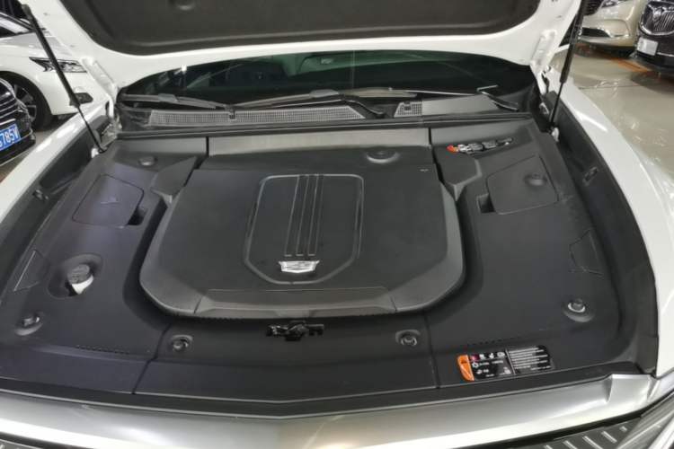 Used Cadillac LYRIQ 2024 Rear-Drive Standard Range Luxury Edition Engine Bay