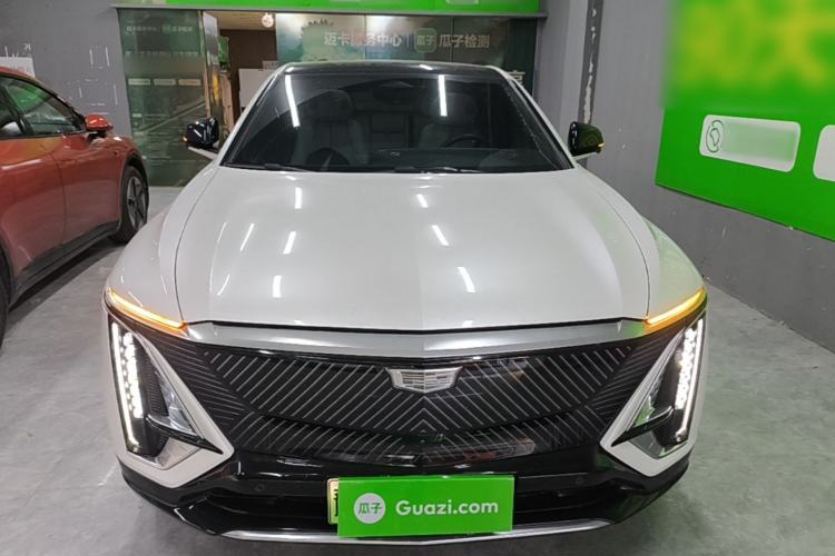 Used Cadillac LYRIQ 2024 Rear-Drive Standard Range Luxury Edition Front