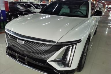 Used Cadillac LYRIQ 2024 Rear-Drive Standard Range Luxury Edition