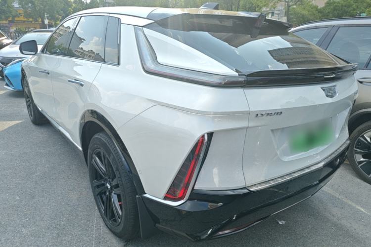 Used Cadillac LYRIQ 2024 Rear-Drive Standard Range Luxury Edition Rear Left 45 Deg