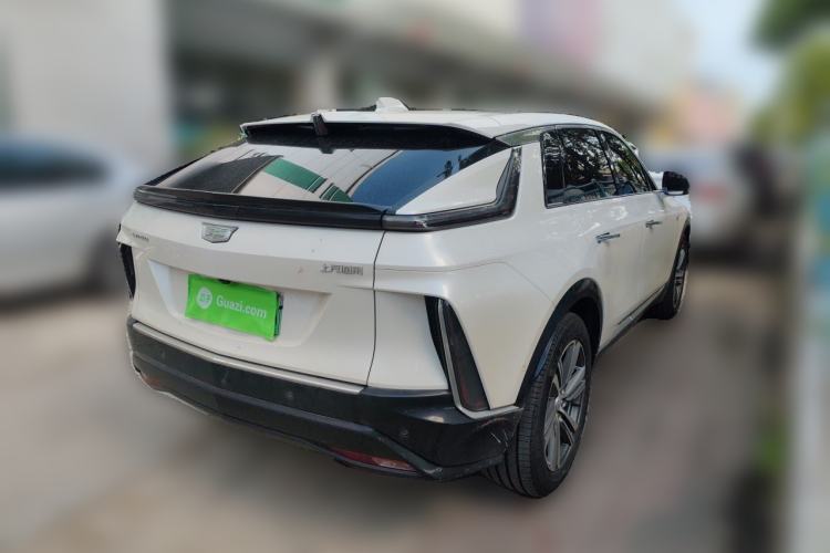 Used Cadillac LYRIQ 2024 Rear-Drive Standard Range Luxury Edition Rear Right 45 Deg