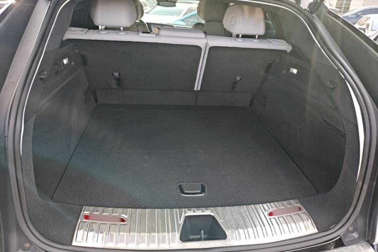 Used Cadillac LYRIQ 2024 Rear-Drive Standard Range Luxury Edition Trunk