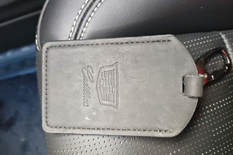 Used Cadillac LYRIQ 2024 Rear-Drive Standard Range Luxury Edition Vehicle Key