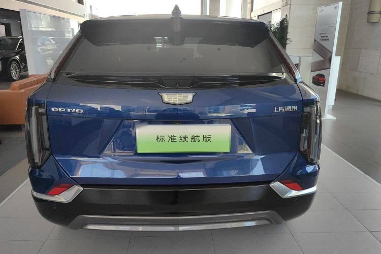 Used Cadillac OPTIQ 2024 Standard Range Version Exterior 4