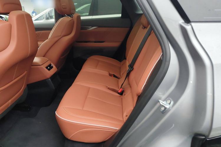 Used Cadillac OPTIQ 2024 Four-Wheel Drive Long-Range Version Interior 4
