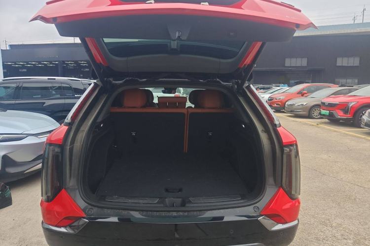 Used Cadillac OPTIQ 2024 Four-Wheel Drive Long-Range Version Trunk