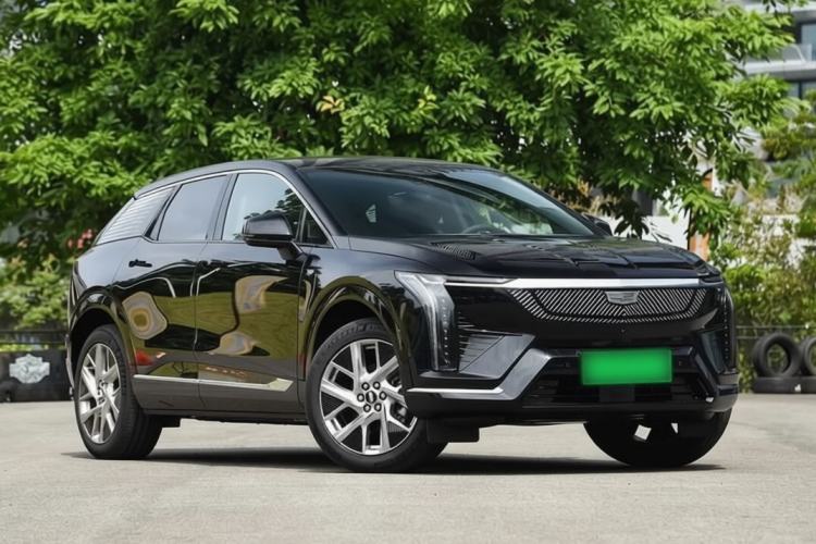 Used Cadillac OPTIQ 2024 Standard Range Version Exterior 1