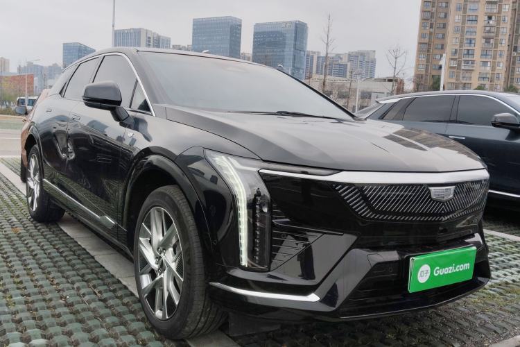 Used Cadillac OPTIQ 2024 Standard Range Version Exterior 1