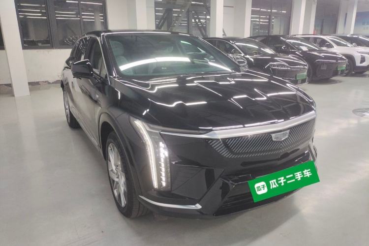 Used Cadillac OPTIQ 2024 Standard Range Version Exterior 1