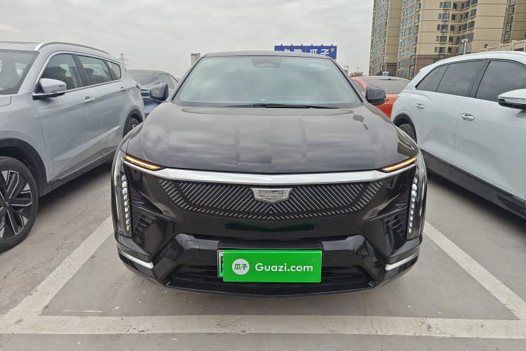 Used Cadillac OPTIQ 2024 Standard Range Version Front