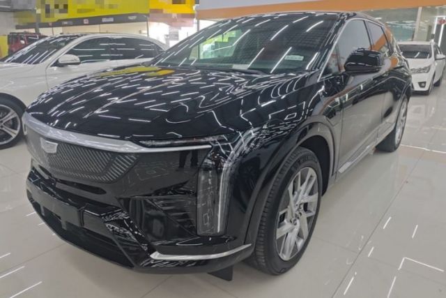 Used Cadillac OPTIQ 2024 Standard Range Version