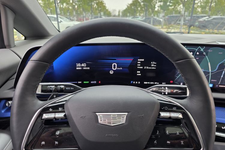 Used Cadillac OPTIQ 2024 Standard Range Version Instrument Cluster