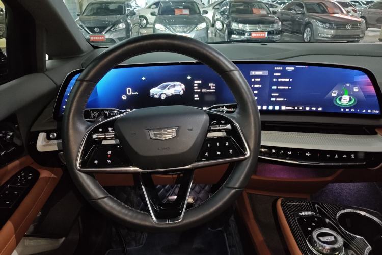 Used Cadillac OPTIQ 2024 Standard Range Version Steering Wheel