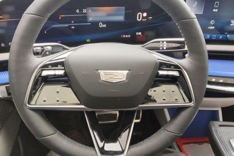 Used Cadillac OPTIQ 2024 Standard Range Version Steering Wheel
