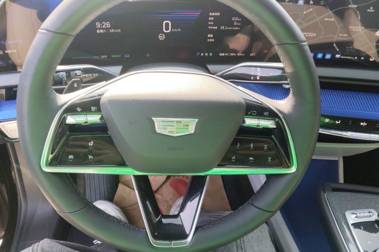 Used Cadillac OPTIQ 2024 Standard Range Version Steering Wheel