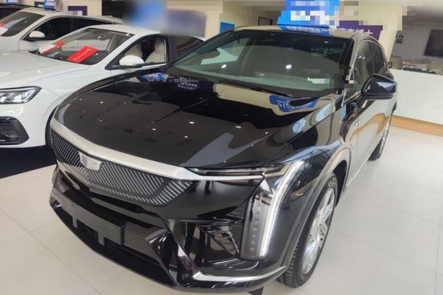 Used Cadillac OPTIQ 2024 Standard Range Version