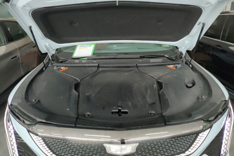 Used Cadillac OPTIQ 2024 Four-Wheel Drive Long-Range Version Engine Bay