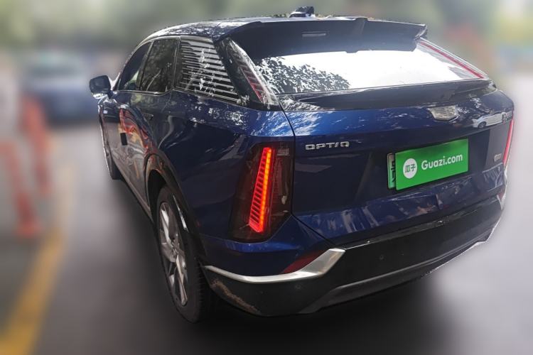 Used Cadillac OPTIQ 2024 Standard Range Version Exterior 3