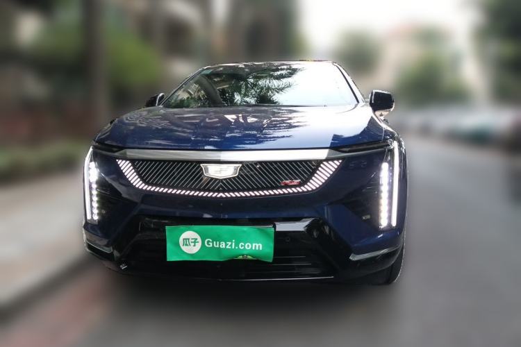 Used Cadillac OPTIQ 2024 Standard Range Version Front