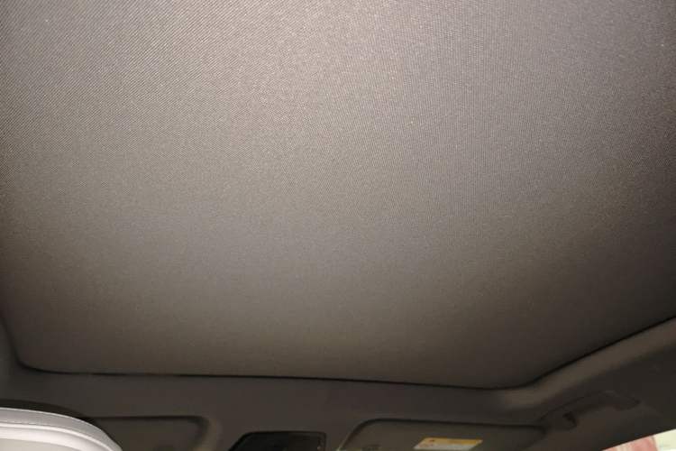 Used Cadillac OPTIQ 2024 Standard Range Version Headliner