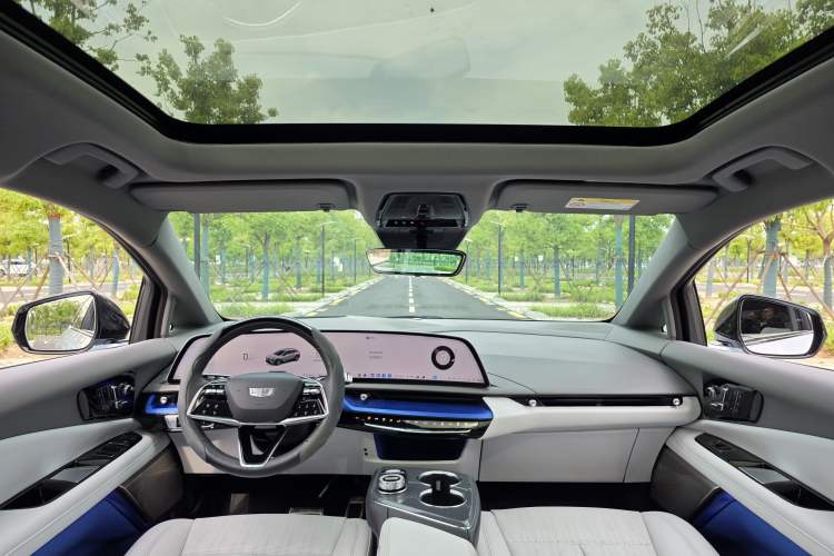 Used Cadillac OPTIQ 2024 Four-Wheel Drive Long-Range Version Interior 11