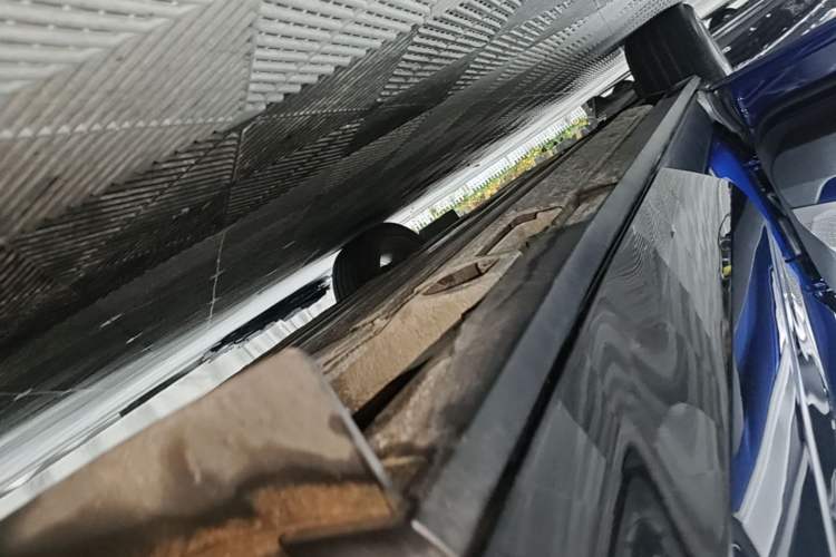 Used Cadillac OPTIQ 2024 Standard Range Version Left Side Sill