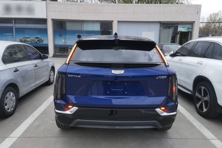 Used Cadillac OPTIQ 2024 Standard Range Version Rear