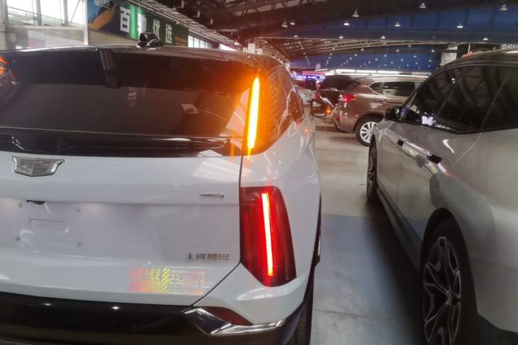 Used Cadillac OPTIQ 2024 Four-Wheel Drive Long-Range Version Right Rear Taillight