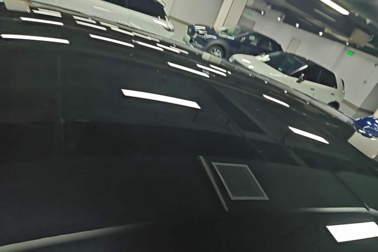 Used Cadillac OPTIQ 2024 Standard Range Version Roof