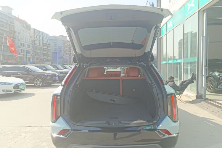 Used Cadillac OPTIQ 2024 Four-Wheel Drive Long-Range Version Trunk