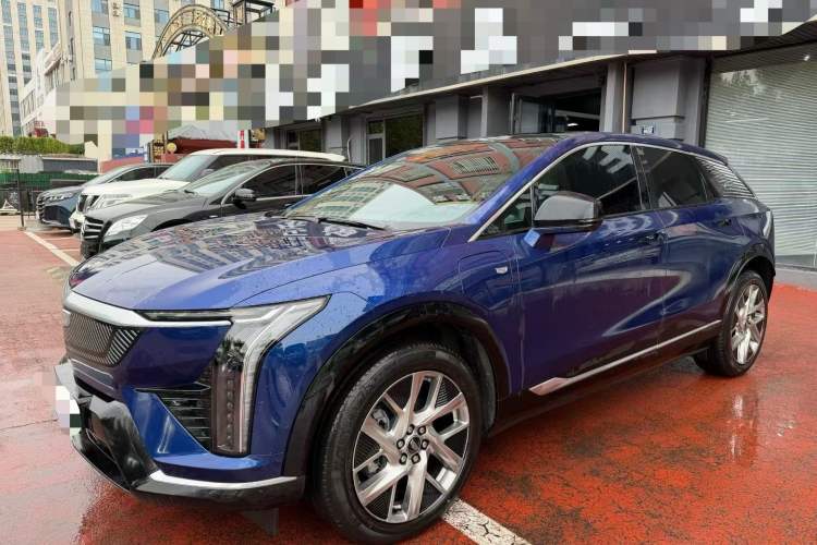 Cadillac OPTIQ 2024 Standard Range Version