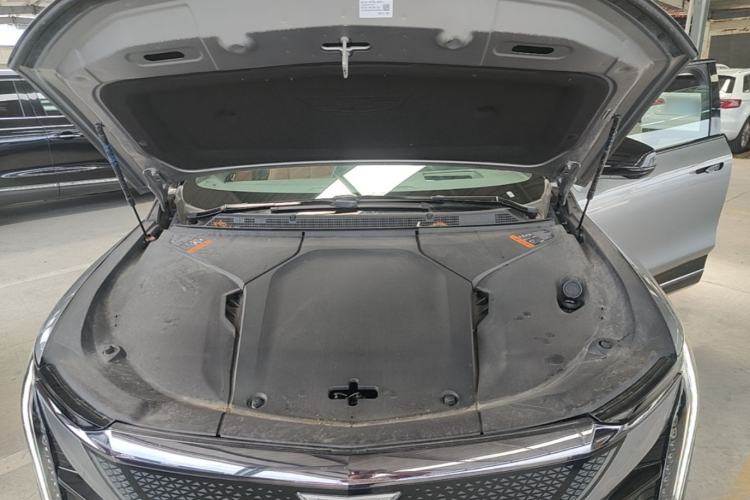 Used Cadillac OPTIQ 2024 Four-Wheel Drive Long-Range Version Engine Bay