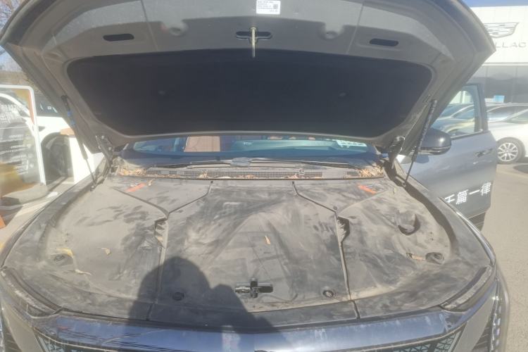 Used Cadillac OPTIQ 2024 Four-Wheel Drive Long-Range Version Engine Bay