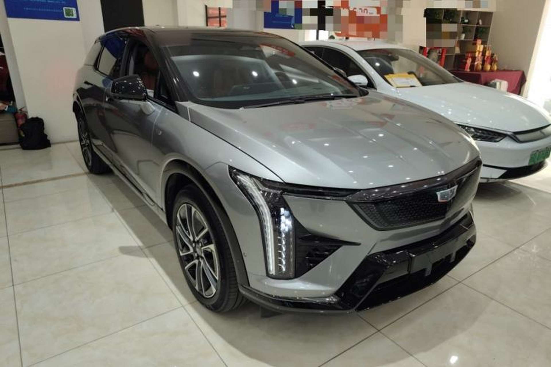 Used Cadillac OPTIQ 2024 Four-Wheel Drive Long-Range Version Exterior 2