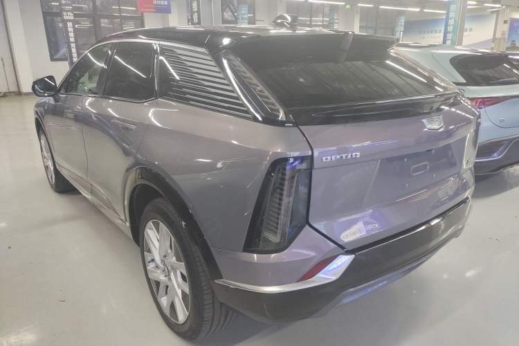 Used Cadillac OPTIQ 2024 Four-Wheel Drive Long-Range Version Exterior 3