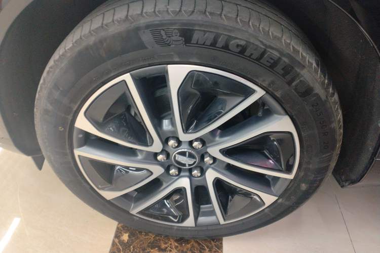 Used Cadillac OPTIQ 2024 Four-Wheel Drive Long-Range Version Exterior 4