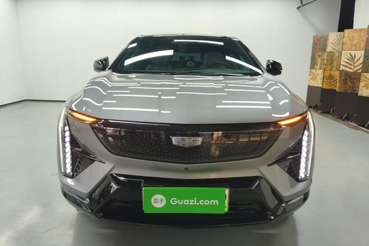 Used Cadillac OPTIQ 2024 Four-Wheel Drive Long-Range Version Front