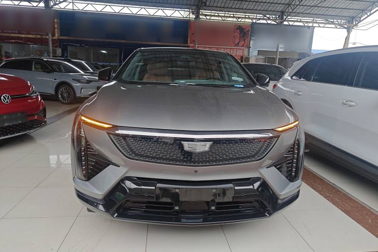 Used Cadillac OPTIQ 2024 Four-Wheel Drive Long-Range Version Front
