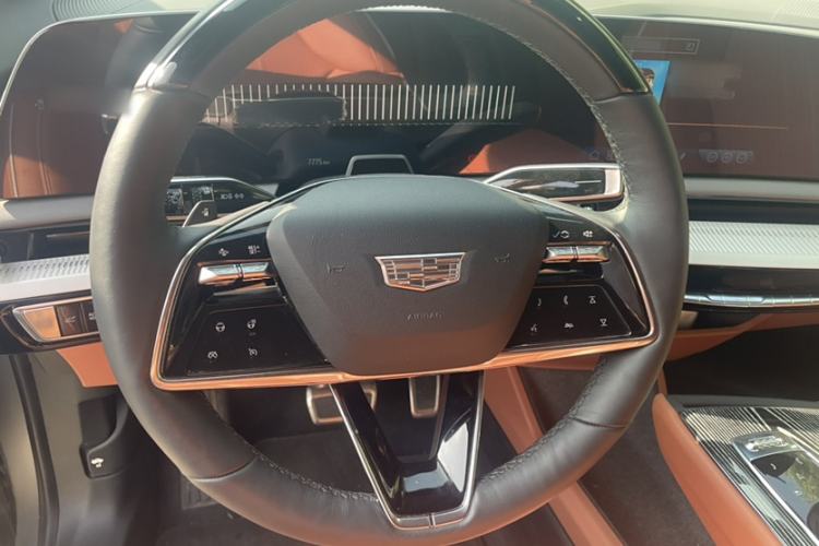 Used Cadillac OPTIQ 2024 Four-Wheel Drive Long-Range Version Interior 2