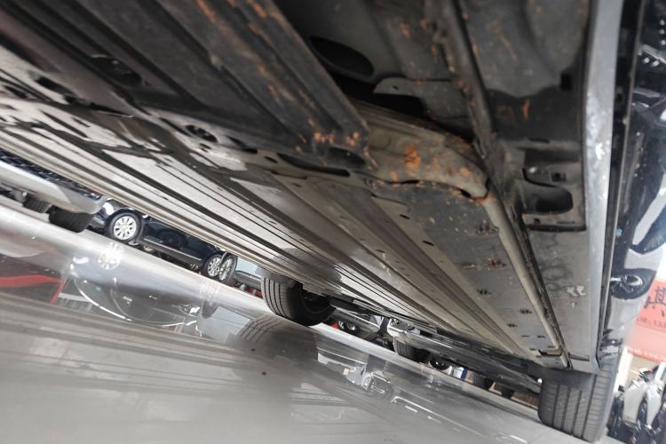 Used Cadillac OPTIQ 2024 Four-Wheel Drive Long-Range Version Left Side Sill