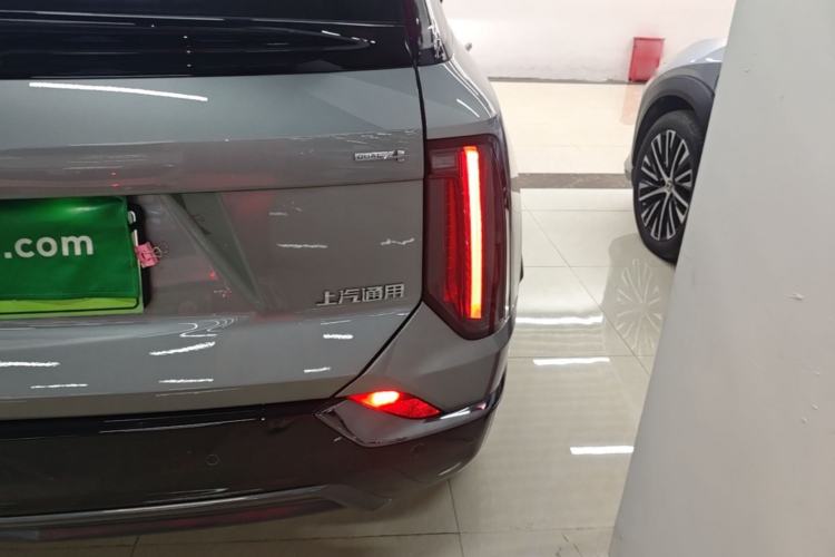 Used Cadillac OPTIQ 2024 Four-Wheel Drive Long-Range Version Right Rear Taillight